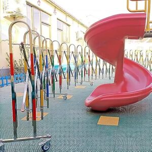 Expandable Metal Security Barrier With Castors, Heavy-Duty Traffic Mobile Barricade For Hospital And Work Zone Safety